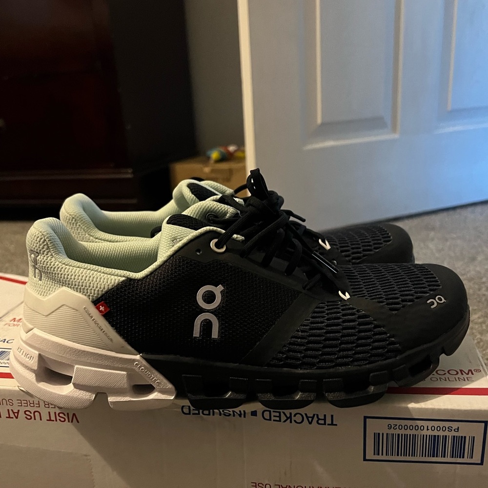 BRAND NEW ON CLOUD